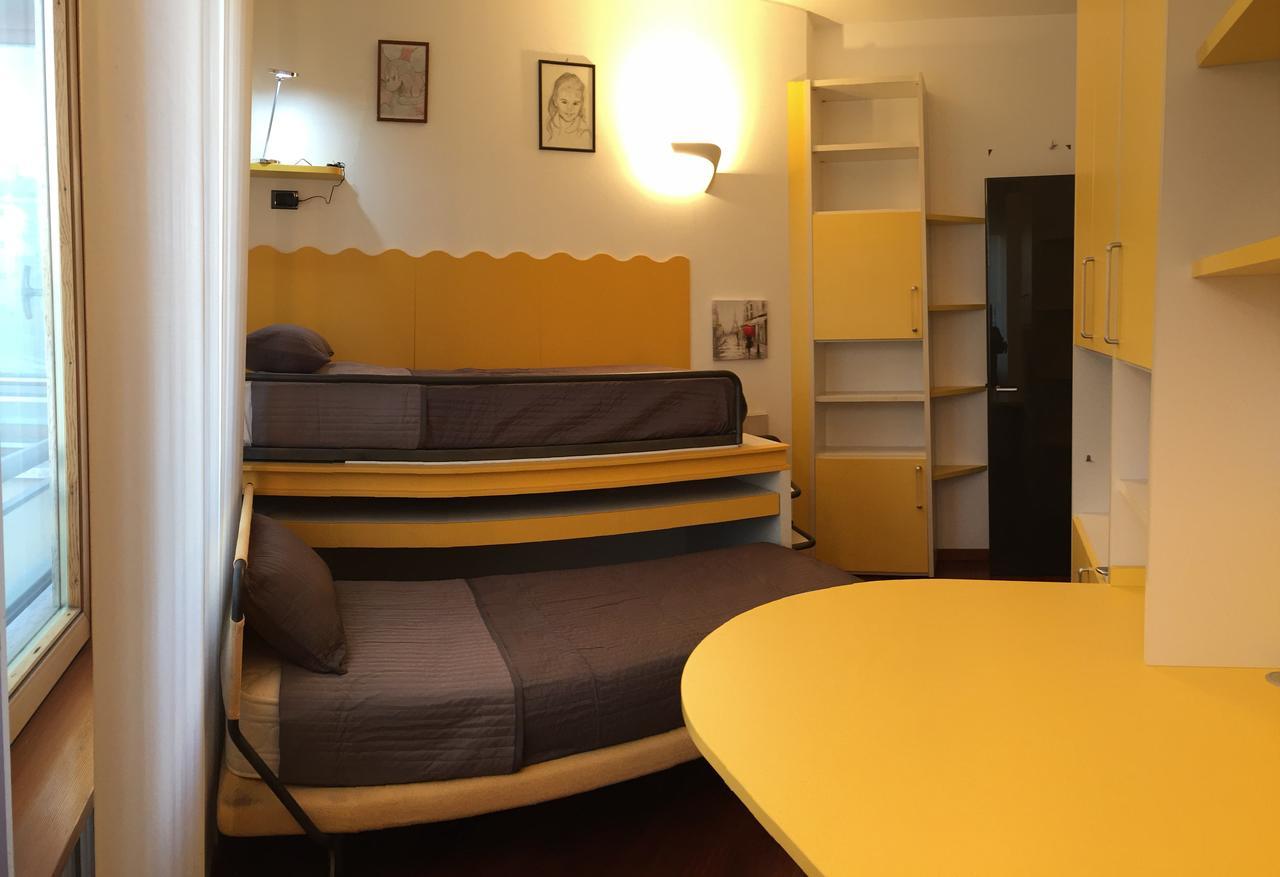 Giulia Luxury Apartment Milan Bagian luar foto